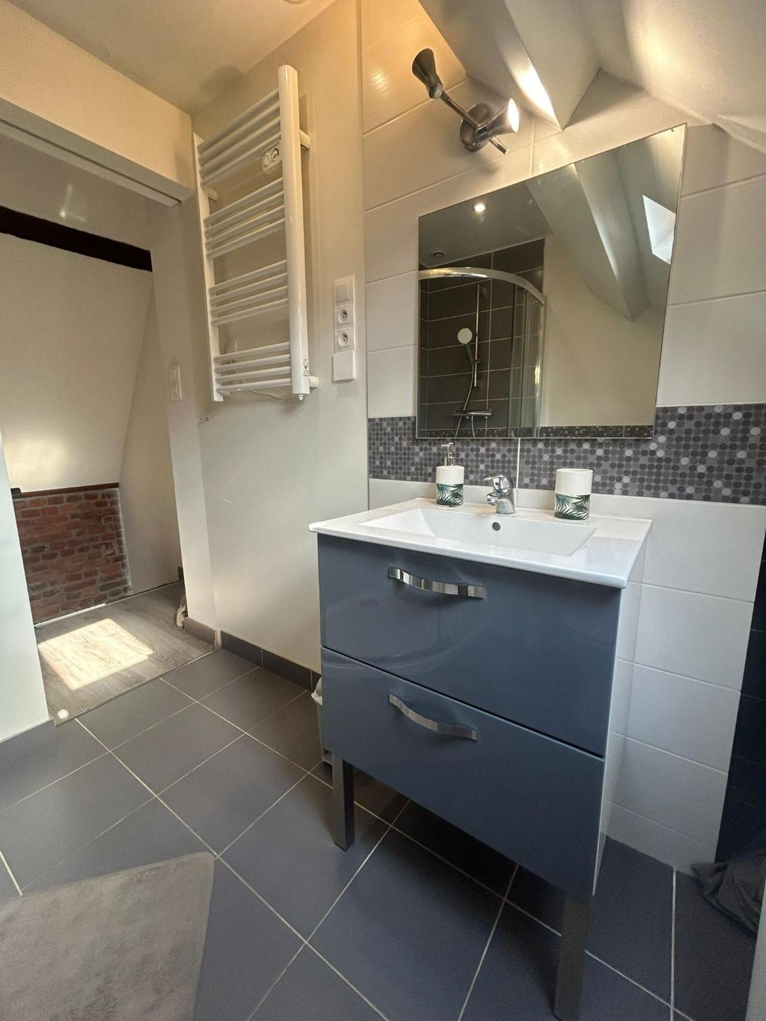 Voltaire 7 Hyper-Centre Apartment Saint-Quentin  Ngoại thất bức ảnh